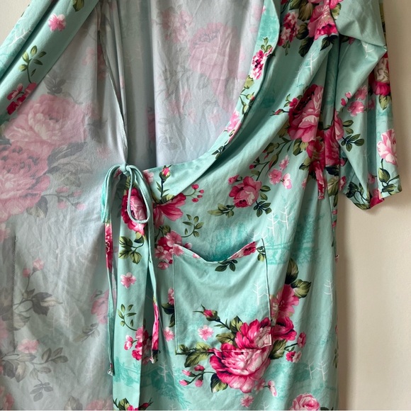 Posh Peanut Floral Maternity Robe Large Mint Green Pink Roses Hospital Outfit - Picture 3 of 9